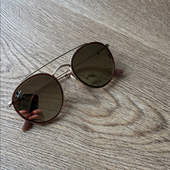 Ray-Ban Classic Brown Round Sunglasses - Picture 1 of 6